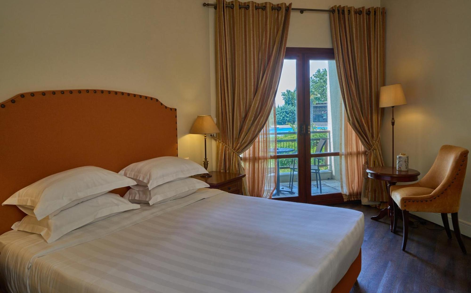 Xenia Palace Portaria ภายนอก รูปภาพ